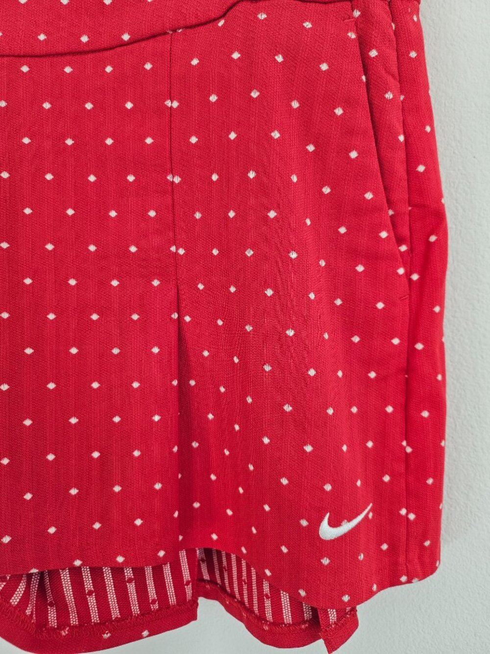 NWT Nike Golf Dri-FIT Red Skort Size 6 $95 Retail - Picture 6 of 11